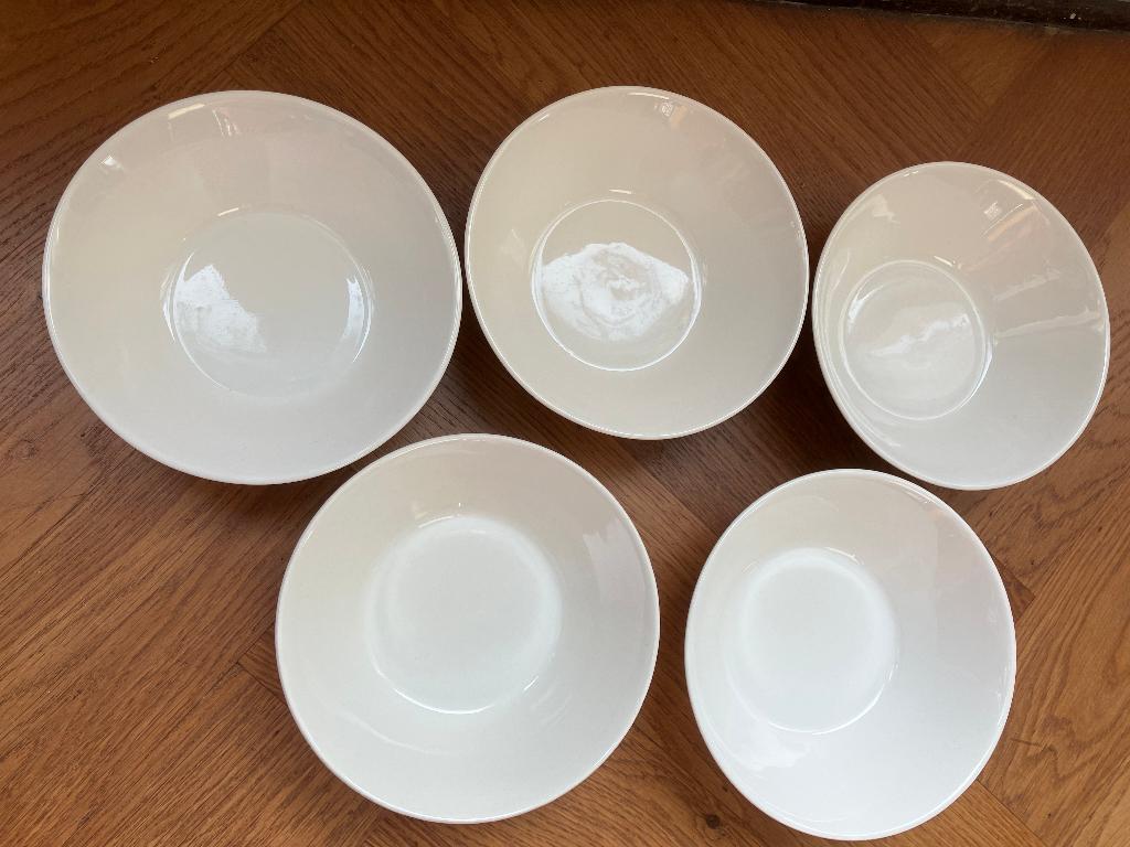 arabia kilta / iitala teema kom/schaaltje 15 cm wit 5 stuks, Ophalen, Gebruikt, Kom(men), Overige stijlen