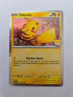Pikachu (051/162) Stamped 2026 Pokemon Day Promo Kaart, Hobby en Vrije tijd, Verzamelkaartspellen | Pokémon, Ophalen of Verzenden
