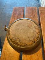 Antieke koperen stoof bekleed met perzisch tapijtje, Ophalen of Verzenden, Koper