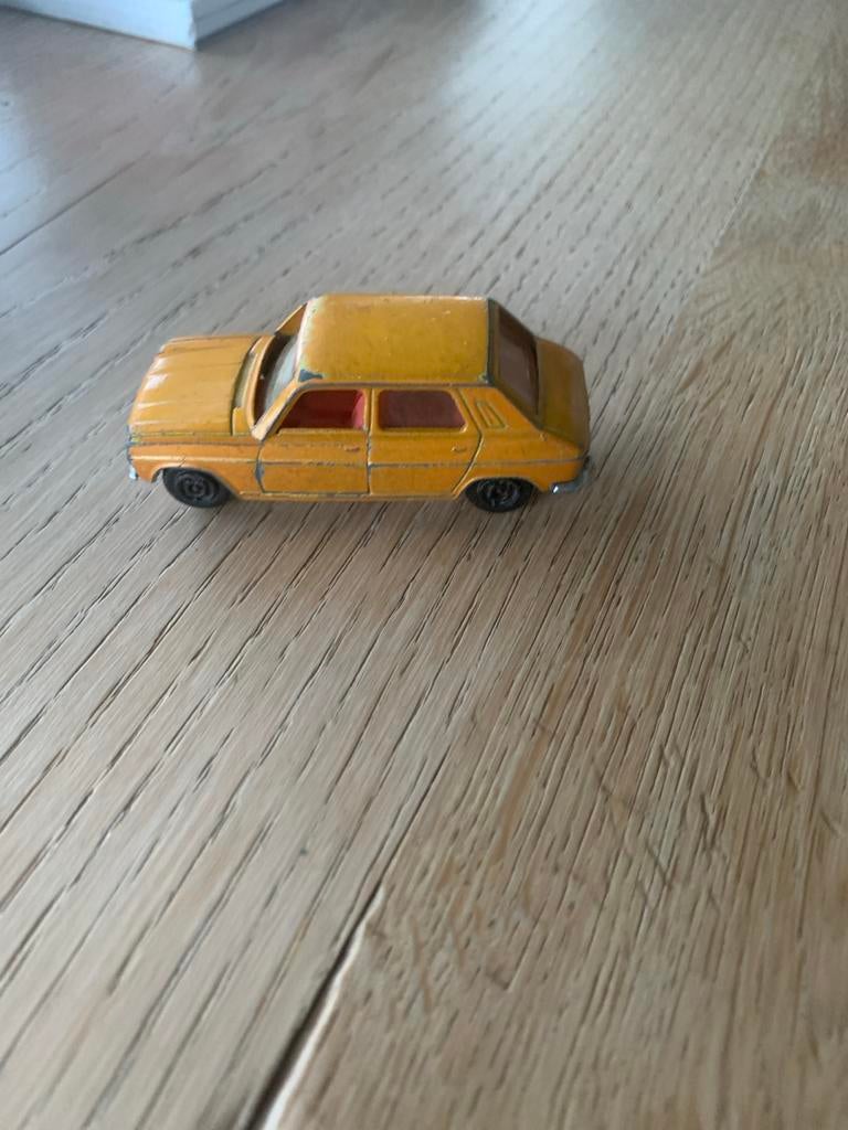 Simca 1200 Gold Guisval vintage schaal 1:64, Ophalen of Verzenden, Zo goed als nieuw, Auto
