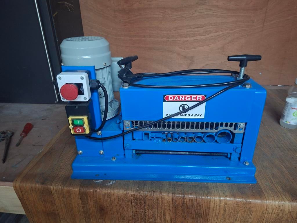 Elektrische Kabel Stripmachine - Koperdraad Stripper, Ophalen of Verzenden, Zo goed als nieuw