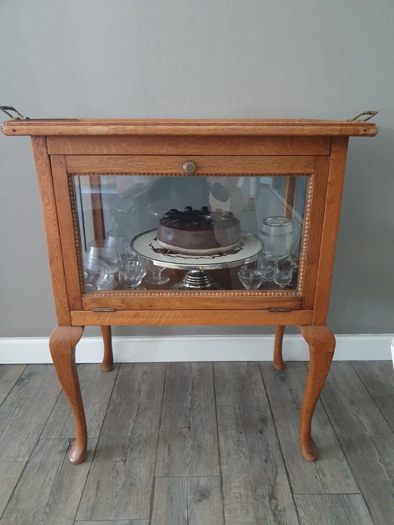 Prachtig antiek theekastje met afneembaar dienblad ., Ophalen of Verzenden