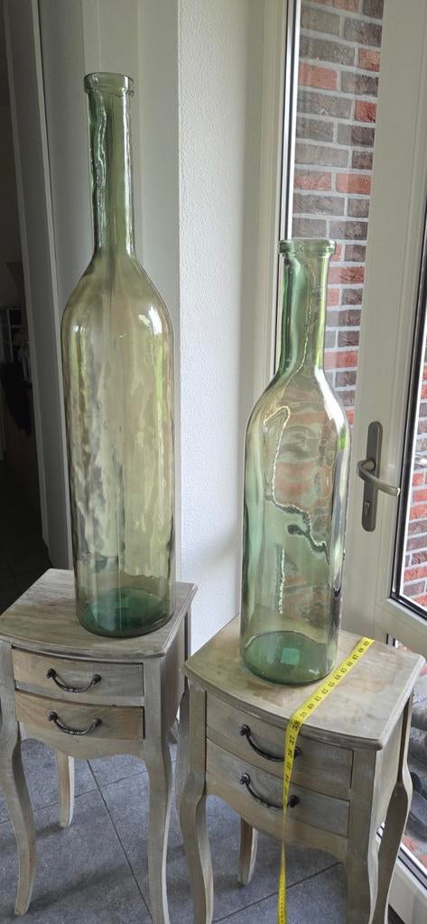 2 grote groene flessen, Huis en Inrichting, Woonaccessoires | Vazen, Ophalen, Groen, Glas