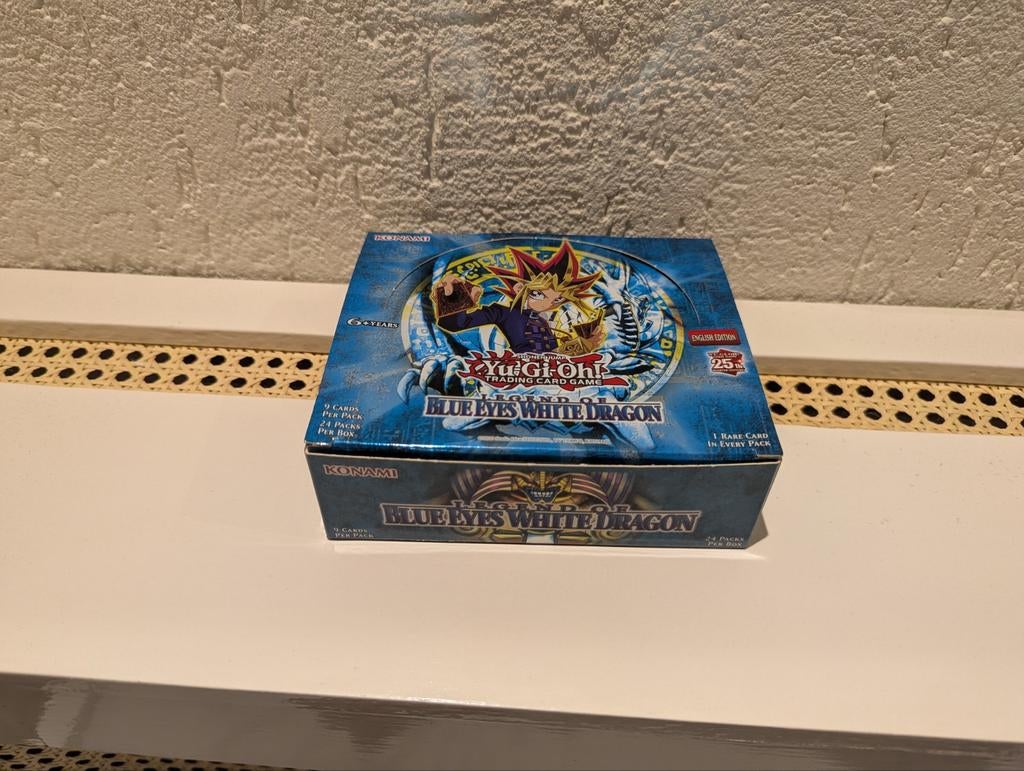 Yu-Gi-Oh! LOB Lege Doos, 25th reprint, Hobby en Vrije tijd, Verzamelkaartspellen | Yu-gi-Oh!, Ophalen of Verzenden, Gebruikt, Overige typen