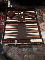 Luxe Backgammon Set in Bruine Koffer, Hobby en Vrije tijd, Een of twee spelers, Ophalen of Verzenden, Zo goed als nieuw