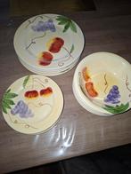 Servies met fruitmotief: borden en kommen, Gebruikt, Keramiek, Ophalen of Verzenden, Bord(en)