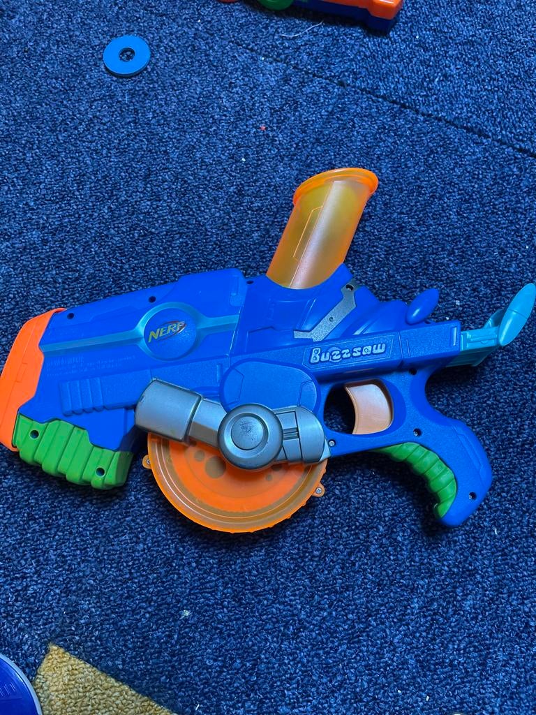 Nerf Buzzsaw Blaster - Speelplezier voor Jongens en Meisjes, Ophalen of Verzenden, Zo goed als nieuw