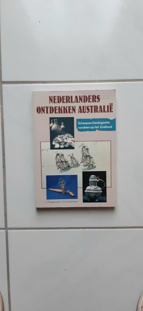 Nederlanders ontdekken Australië (VOC ,scheepsarcheologie), Ophalen of Verzenden, Zo goed als nieuw, Overige wetenschappen