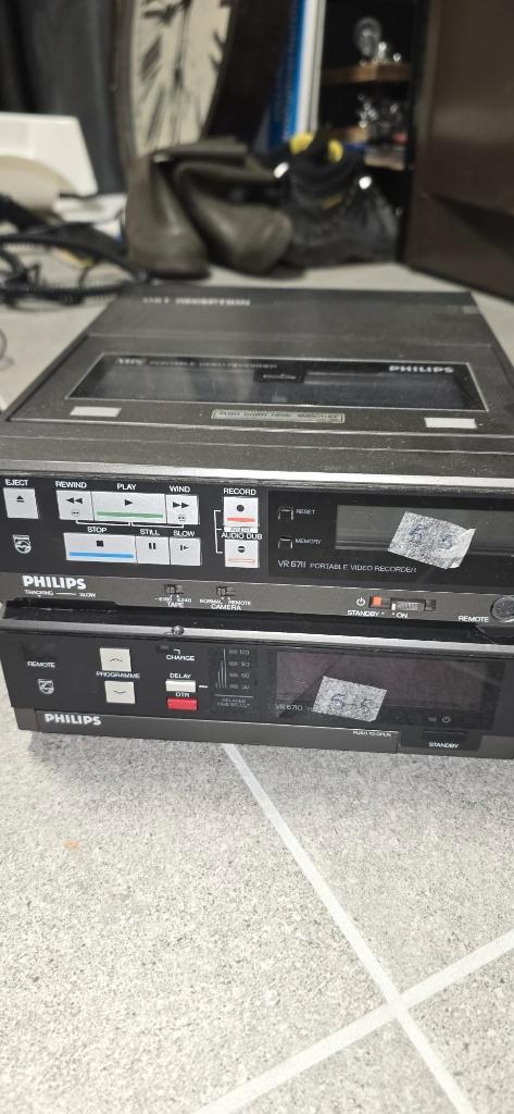 Philips VR6711 / VR6710 portable videorecorder, Audio, Tv en Foto, Videospelers, Gebruikt, VHS-speler of -recorder, Ophalen