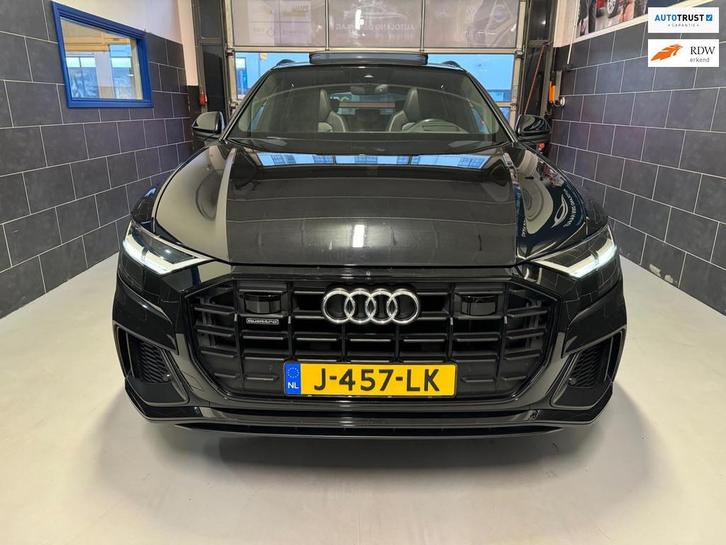 Audi Q8 55 TFSI Quattro S-line - RS STOELEN - PANO - HEAD UP, Auto's, Audi, Bedrijf, Te koop, Q8, 4x4, ABS, Achteruitrijcamera