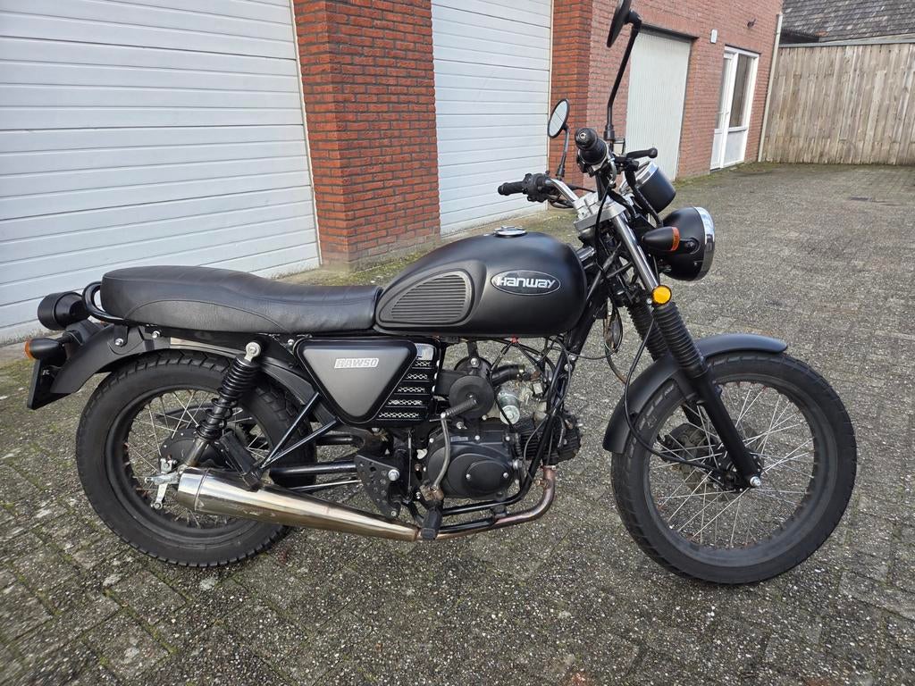Hanway Raw 50 schakel-brommer, Ophalen, Maximaal 45 km/u, Zo goed als nieuw, 4 versnellingen