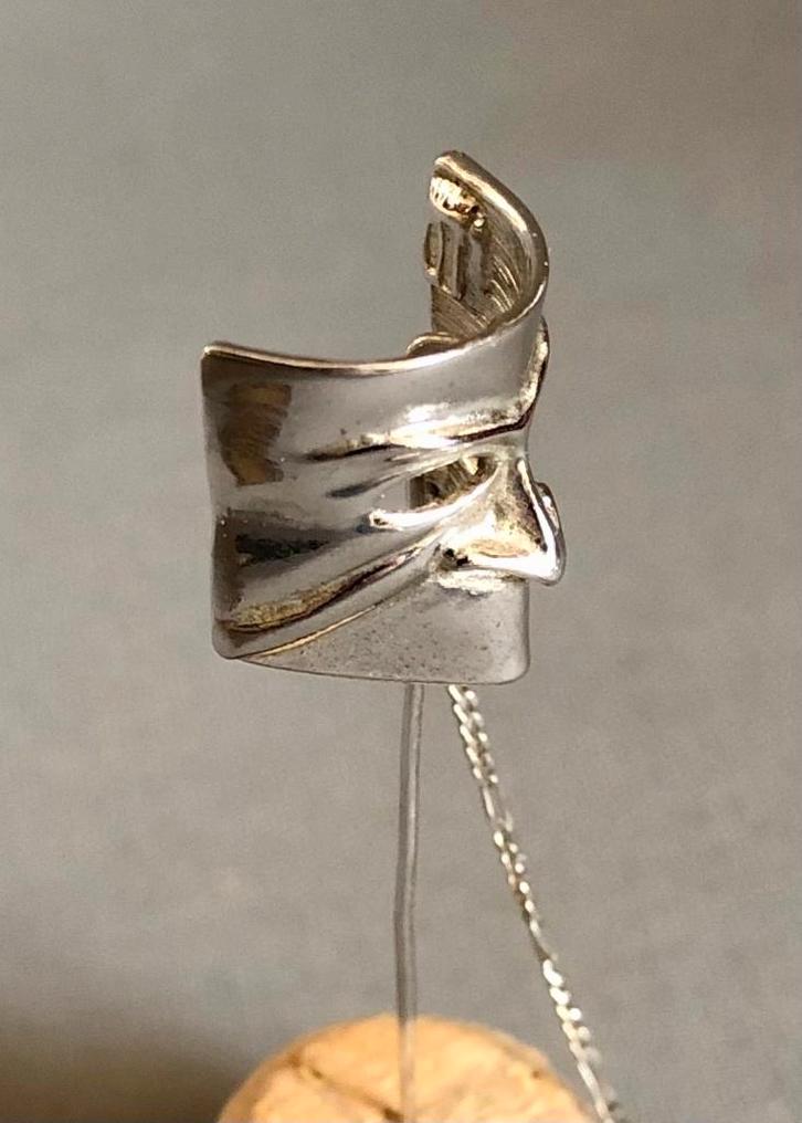 Zilveren Revers-Speld Venetiaans Bauta Masker, Antiek en Kunst, Antiek | Goud en Zilver, Zilver, Ophalen of Verzenden