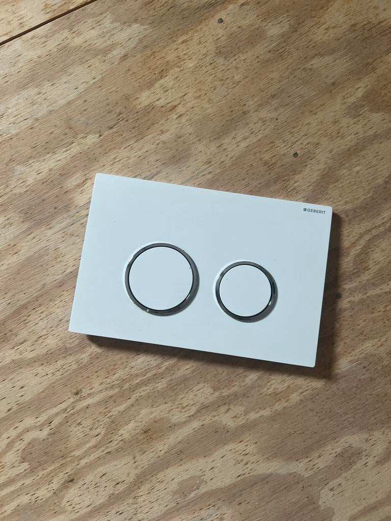 Geberit drukplaat wit, Ophalen of Verzenden, Zo goed als nieuw, Toilet