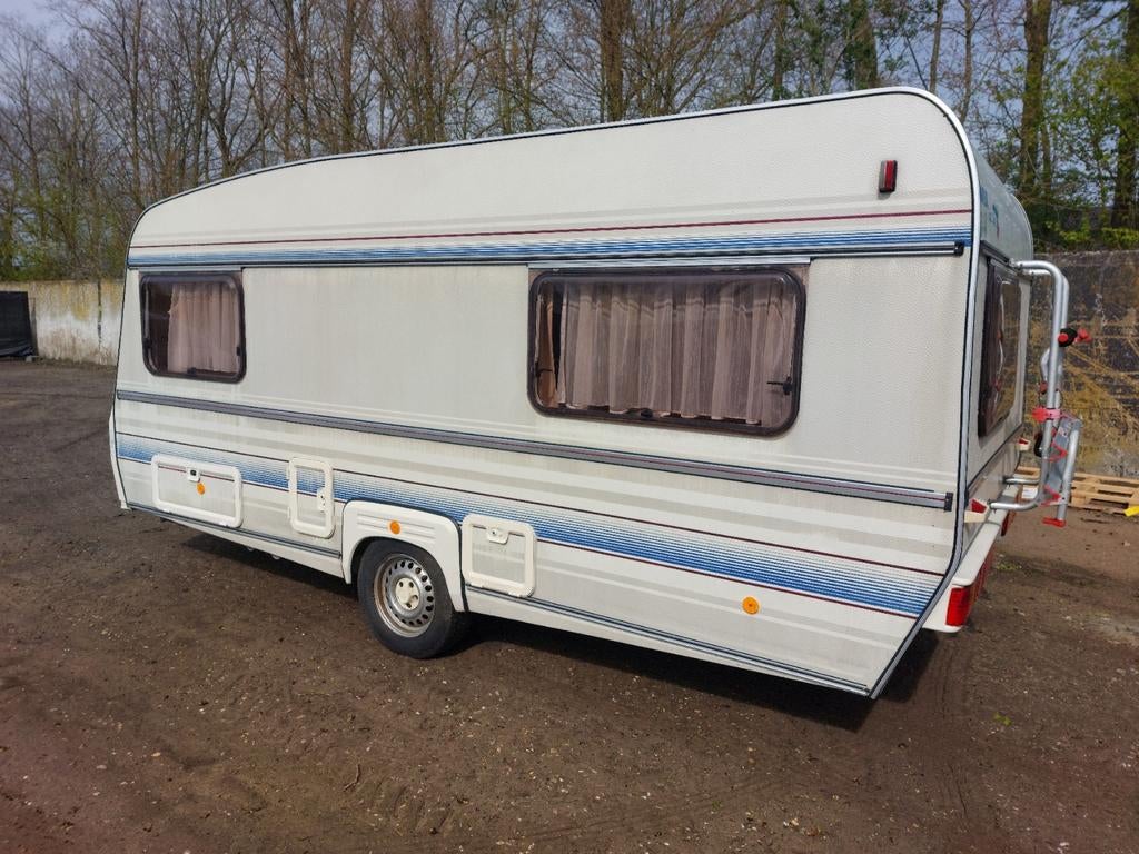 Tk 3 caravans uit de stalling.wilk, predom, otten., Overige typen, Rondzit, Bedrijf, Wilk