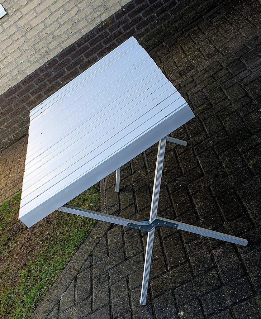 Campingtafel 70 bij 108.5, Caravans en Kamperen, Kampeermeubelen, Ophalen, Campingtafel