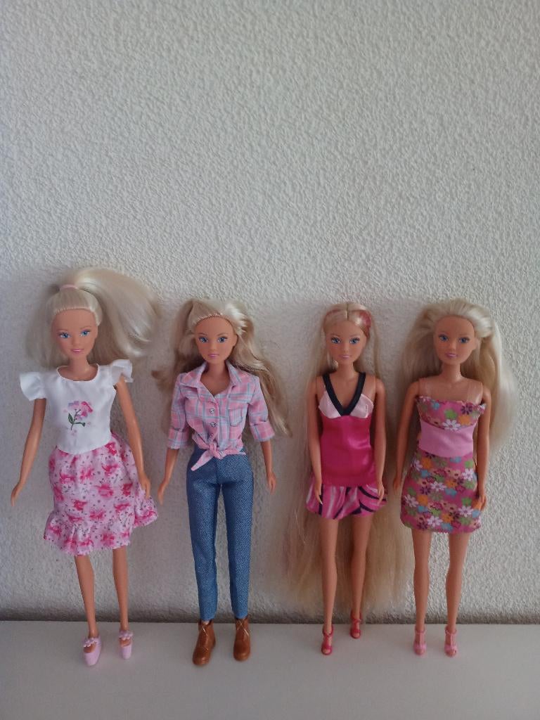 4 STEFFI LOVE Poppen van Simba Toys, Ophalen of Verzenden, Zo goed als nieuw, Overige typen