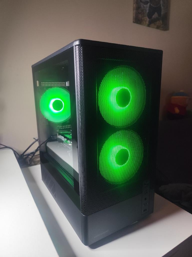 Gaming PC - Stabiel & Upgradebaar - Speelt Fortnite op 2K, Ophalen, 1,5 tb, AMD Ryzen 5, Zo goed als nieuw