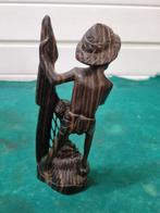 beeld houtsnijwerk man met net indonesisch, Verzamelen, Ophalen of Verzenden