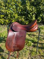 KN Dressuurzadel Largo 17,5 inch Bruin, Dieren en Toebehoren, Ophalen of Verzenden, Zo goed als nieuw, Dressuur