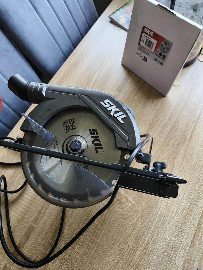 Nieuwe Skil Cirkelzaag 5830AA - 1400W met reserve zaagblad, Ophalen, Cirkelzaag, Nieuw, Skil