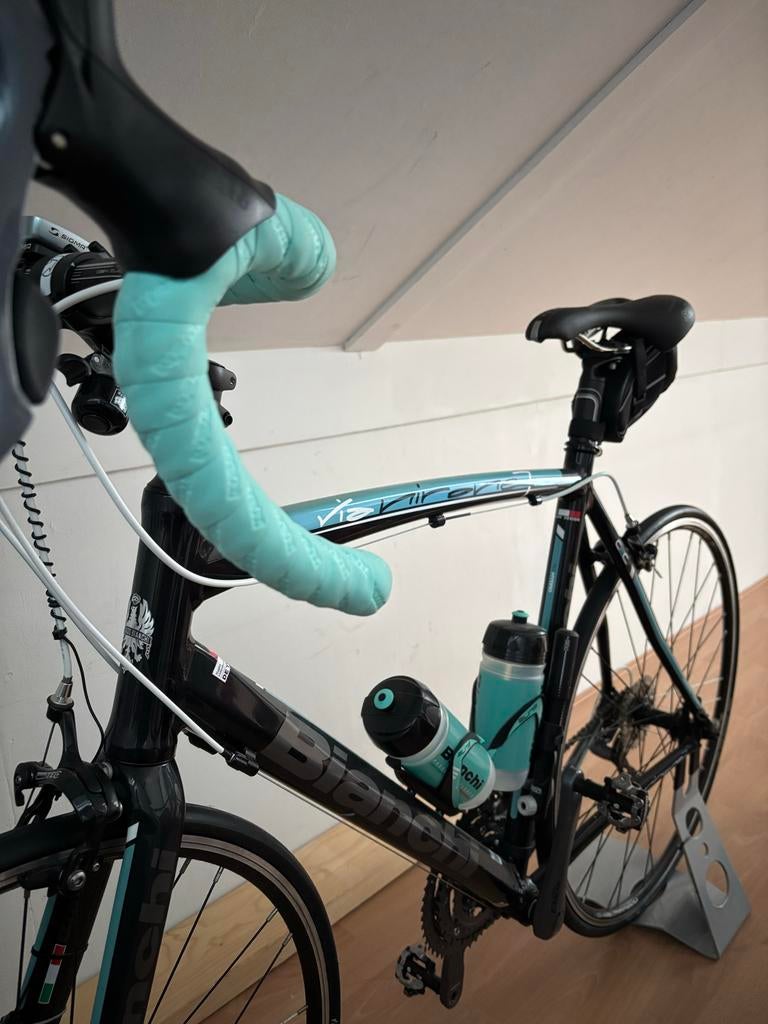 Bianchi racefiets via Nirone - Zo goed als nieuw, Fietsen en Brommers, Aluminium, Zo goed als nieuw, Meer dan 20 versnellingen