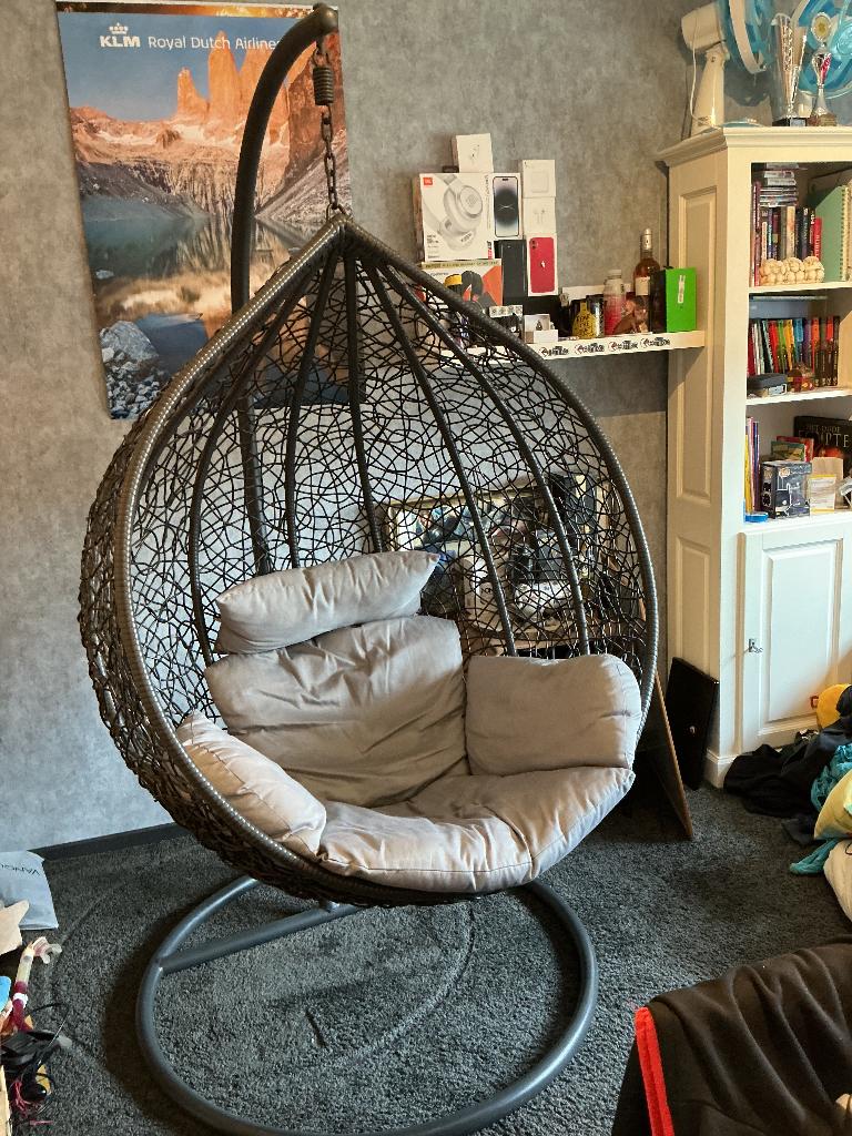 Hangstoel, Huis en Inrichting, Stoelen, Ophalen, Zo goed als nieuw, Stof, Eén