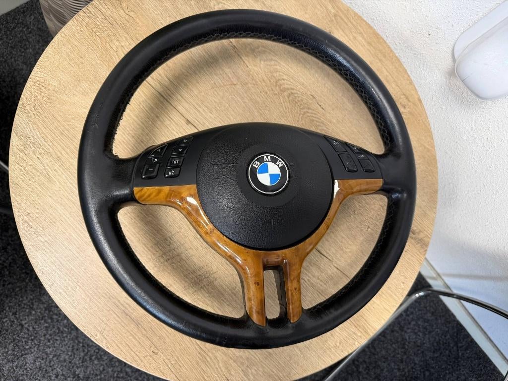Zeer nette OEM BMW Sportstuur Stuur Stuurwiel ! E46 E39 E53, Auto-onderdelen, Besturing, Ophalen of Verzenden, Gebruikt, BMW