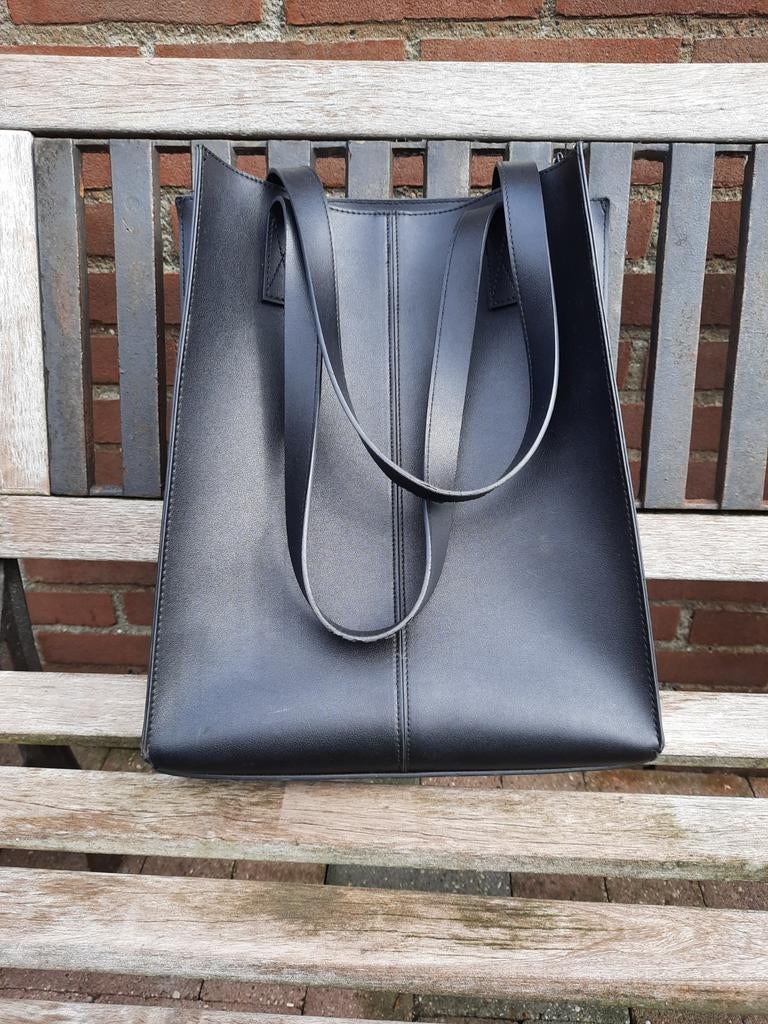 Handtas, Sieraden, Tassen en Uiterlijk, Tassen | Damestassen, Ophalen of Verzenden, Zo goed als nieuw, Zwart, Handtas