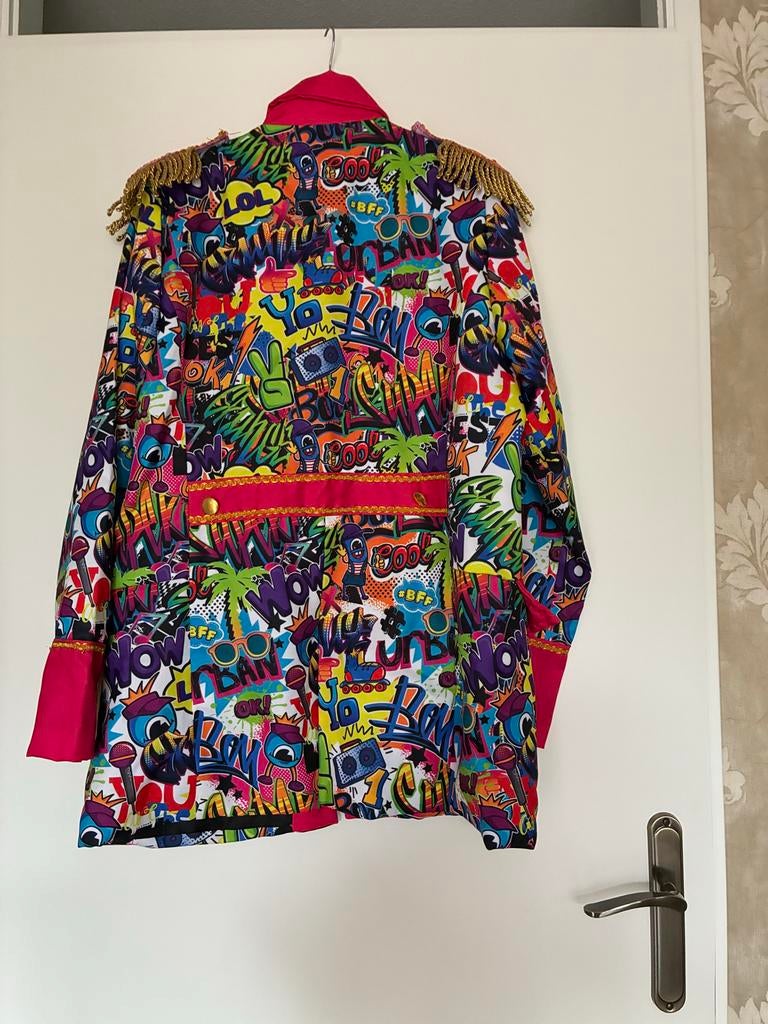 2 leuke carnavalsjassen maat L, Carnaval, Maat 42/44 (L), Ophalen of Verzenden, Kleding