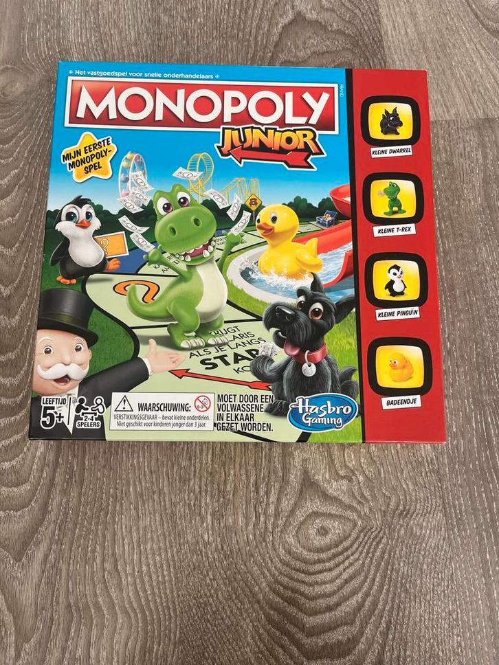 Monopoly Junior - Mijn Eerste Monopoly Spel, Hobby en Vrije tijd, Gezelschapsspellen | Bordspellen, Zo goed als nieuw, Een of twee spelers