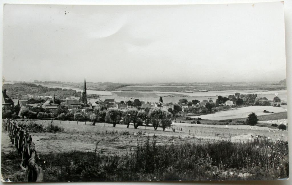 Vaals, uitzicht vanaf Jeugdherberg "'t Heemet", Verzamelen, Ansichtkaarten | Nederland, Ophalen of Verzenden, 1940 tot 1960, Gelopen