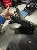 Achterkant suzuki 750 met lichte valschade en sub frame, Ophalen of Verzenden