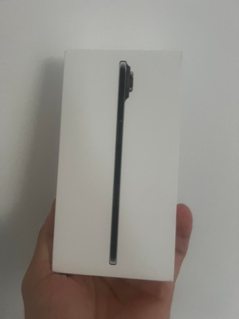 Iphone 17 air 512gb, Ophalen, Zo goed als nieuw, 11 inch, Wit