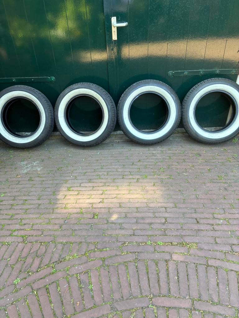 4 banden met wit zijvlak 165/15 voor VW Kever etc, Ophalen, Gebruikt, 15 inch, Band(en)