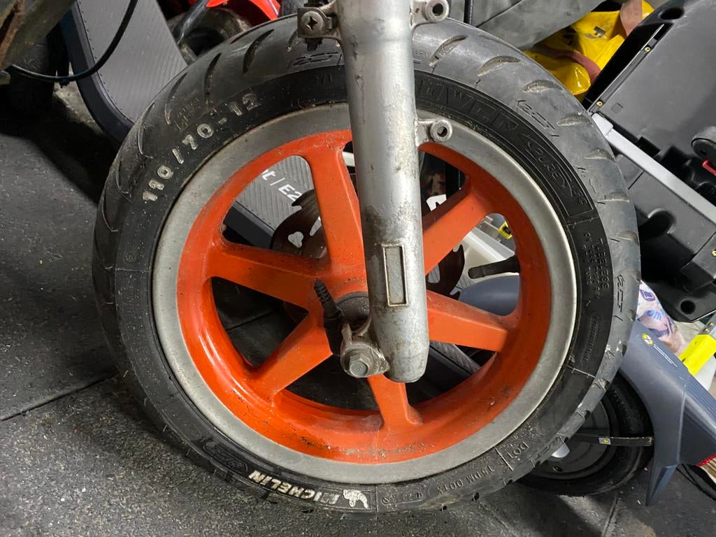 Yamaha jog rr voorvork inc kroonplaat, Ophalen of Verzenden