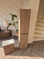 Badkamermeubels: hoge kast en fonteinmeubel., Ophalen, (Half)hoge kast, Minder dan 50 cm, Zo goed als nieuw