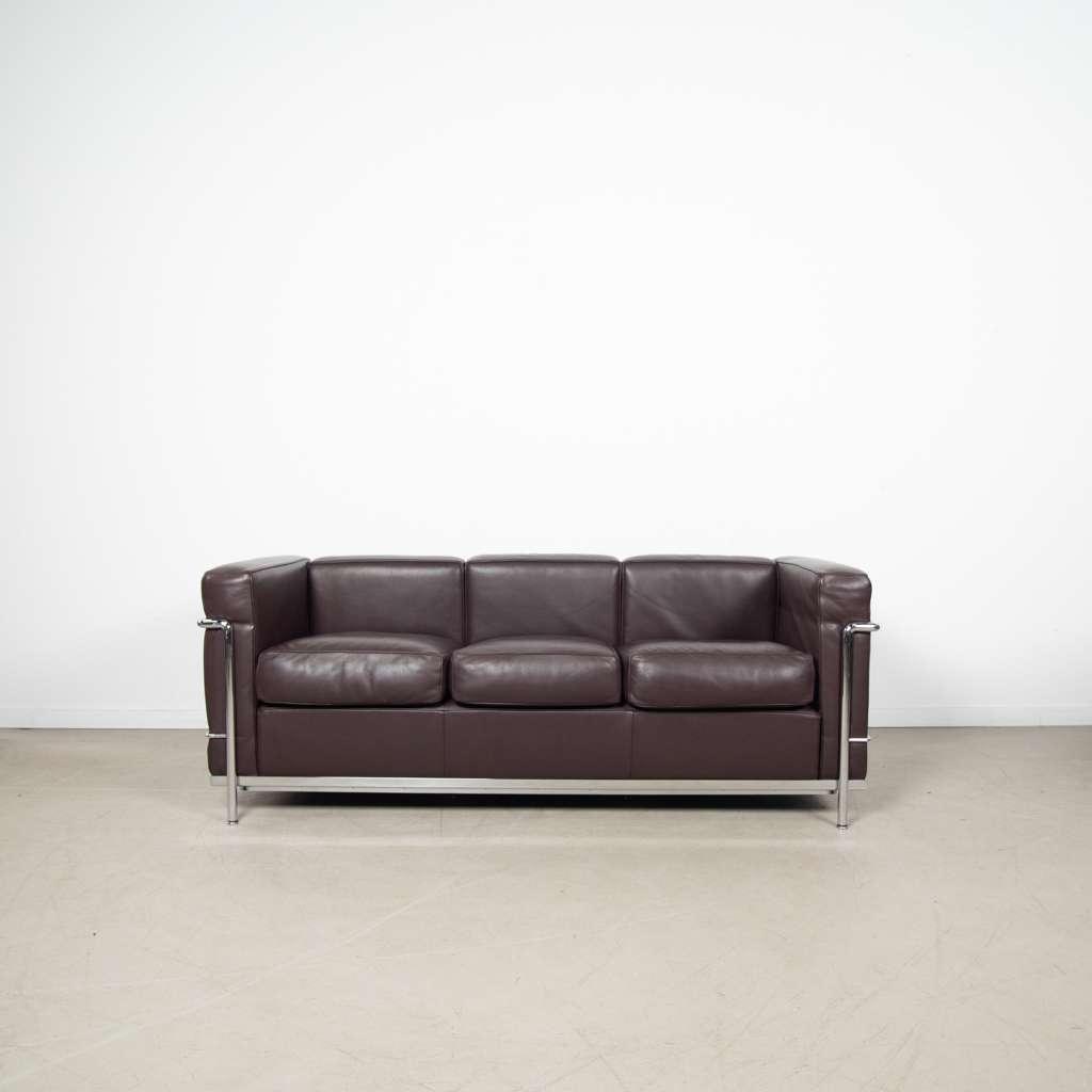 1x Cassina LC2 Bank 3-Zits Donkerbruin Leer, Niet ingevuld, Minder dan 75 cm, 150 tot 200 cm, Niet ingevuld