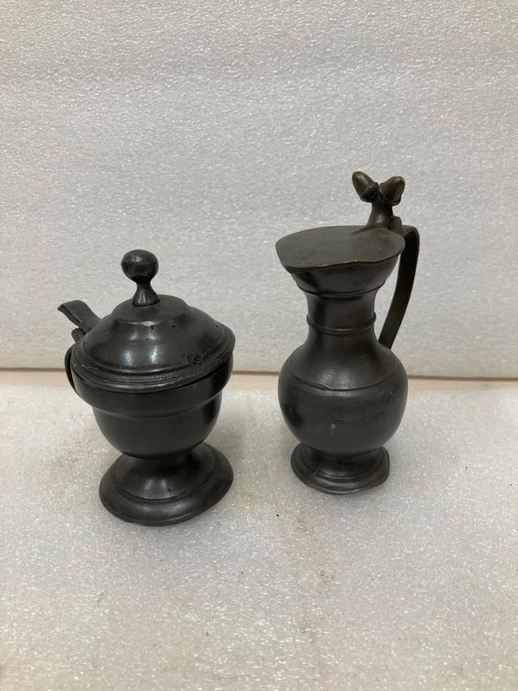 Antieke tinnen kannetjes met engeltjes decoratie, Antiek en Kunst, Antiek | Tin, Ophalen of Verzenden