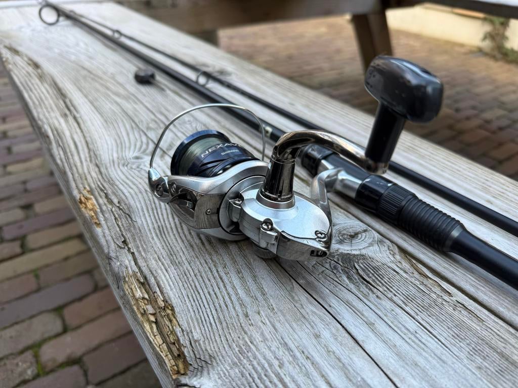 Prologic Custom Black Hengel 10' 3.00 lbs met Shimano Nexave, Ophalen, Zo goed als nieuw, Complete hengel