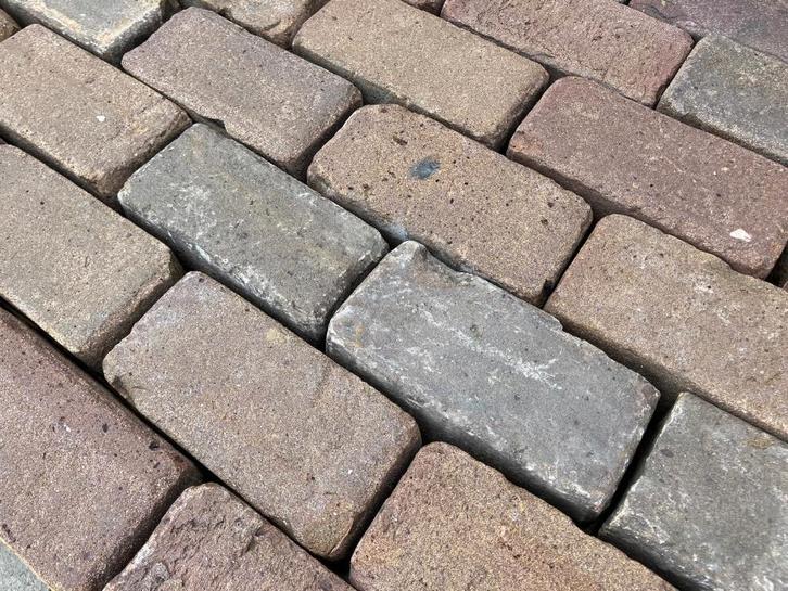 Oud gebakken klinkerkei rood genuanceerd, Tuin en Terras, Tegels en Klinkers, Gebruikt, Klinkers, Keramiek, Ophalen of Verzenden