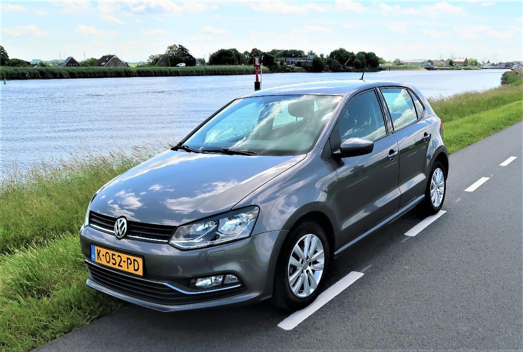Goed onderhouden VW Polo 1.2 TSI Highline DSG Bluemotion, Stof, 40 €/maand, Euro 6, 4 cilinders