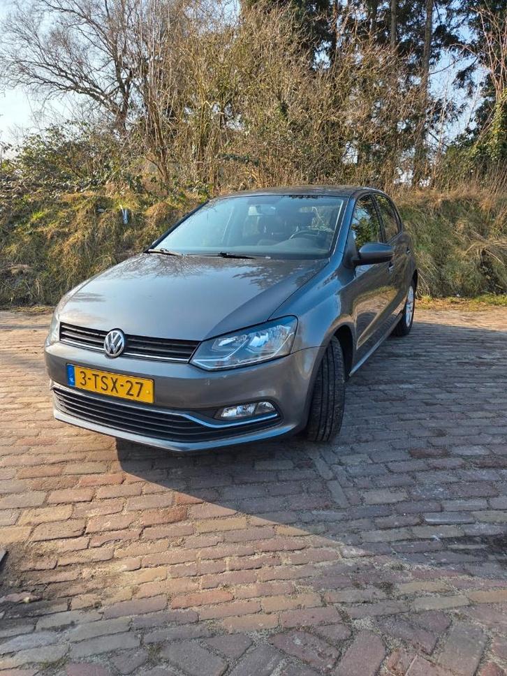 Nette goed onderhouden Volkswagen Polo 1.2 TSI, Auto's, Volkswagen, Particulier, Polo, Airconditioning, Centrale vergrendeling