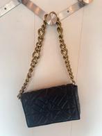 Zwart schoudertasje met goud zara, Sieraden, Tassen en Uiterlijk, Tassen | Damestassen, Ophalen of Verzenden, Zo goed als nieuw