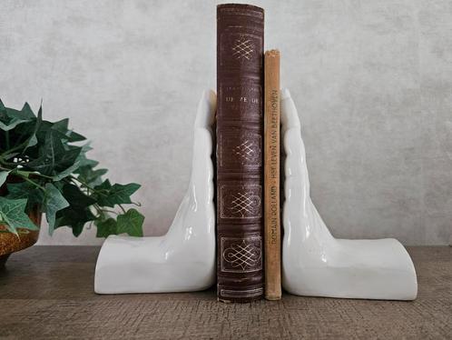 Retro jaren 80 wit keramiek boekensteun handen, Verzamelen, Retro, Huis en Inrichting, Ophalen of Verzenden