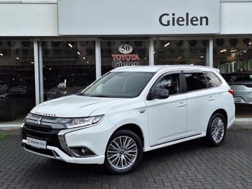 Mitsubishi Outlander 2.4 PHEV 4WD Intense | Leder, Navigatie beschikbaar voor biedingen