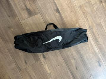 Honkbaltas Nike zwart beschikbaar voor biedingen