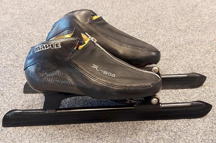 MAPLE KLAPSCHAATS MAAT 40, Sport en Fitness, Schaatsen, Gebruikt, Noren, Viking, Klapschaats, Ophalen of Verzenden