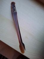 Oude Indonesische " tang " met Wajangpop, Antiek en Kunst, Ophalen of Verzenden