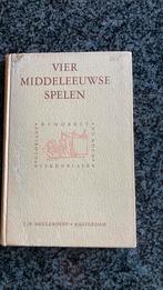 Boek, vier middeleeuwse spelen, Boeken, Ophalen of Verzenden, Gelezen