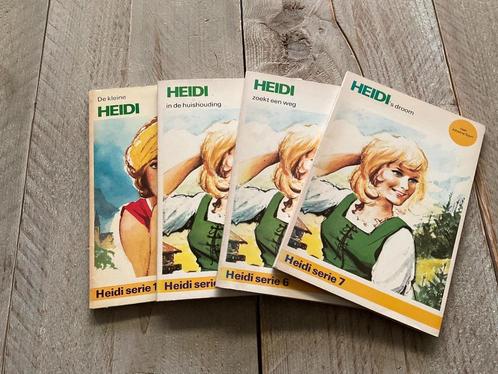 4 vintage boekjes van Heidi uit de jaren 70. (min.50 jr oud), Boeken, Kinderboeken | Jeugd | onder 10 jaar, Gelezen, Fictie algemeen